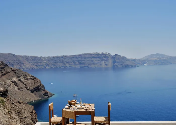 Andronis Luxury Suites - Preferred Hotels & Resorts
